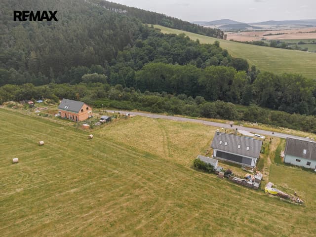 Prodej pozemku pro bydlení, 1992 m2, Hředle
