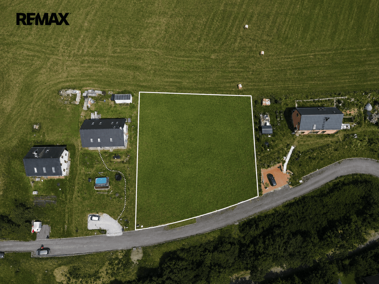 Prodej pozemku pro bydlení, 1992 m2, Hředle
