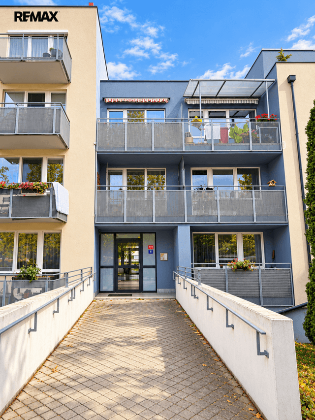 Pronájem bytu 1+kk, 40,42 m2, Praha