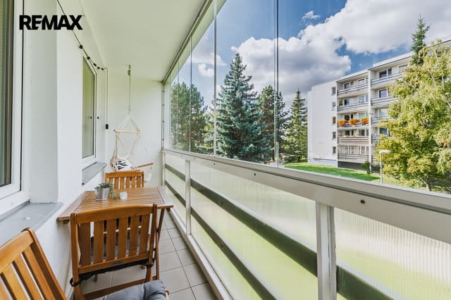 Pronájem bytu 1+kk, 35 m2, Praha