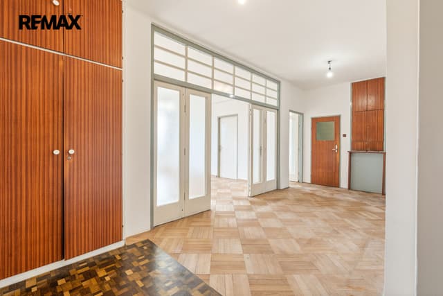 Prodej bytu 2+1, 91 m2, Praha
