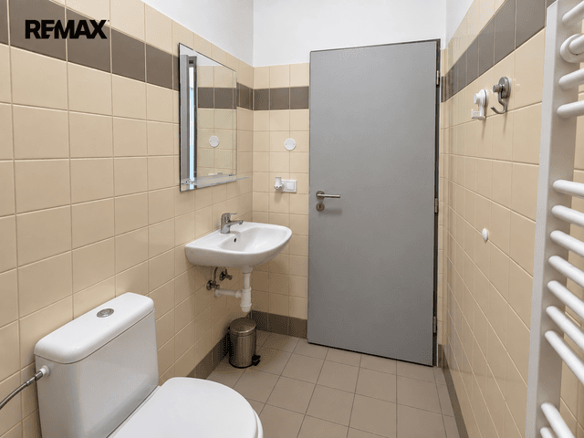 Pronájem bytu 1+kk, 26 m2, Praha