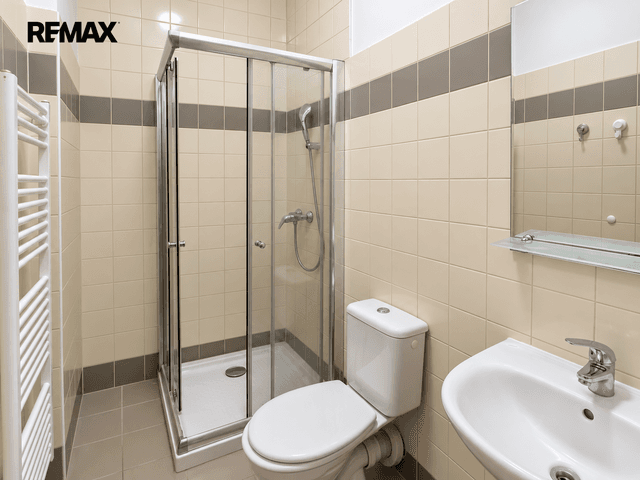 Pronájem bytu 1+kk, 26 m2, Praha