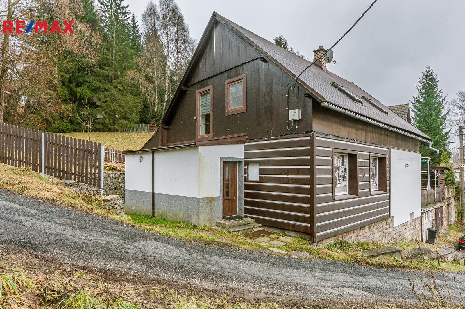 Prodej rodinného domu, 180 m2, Desná